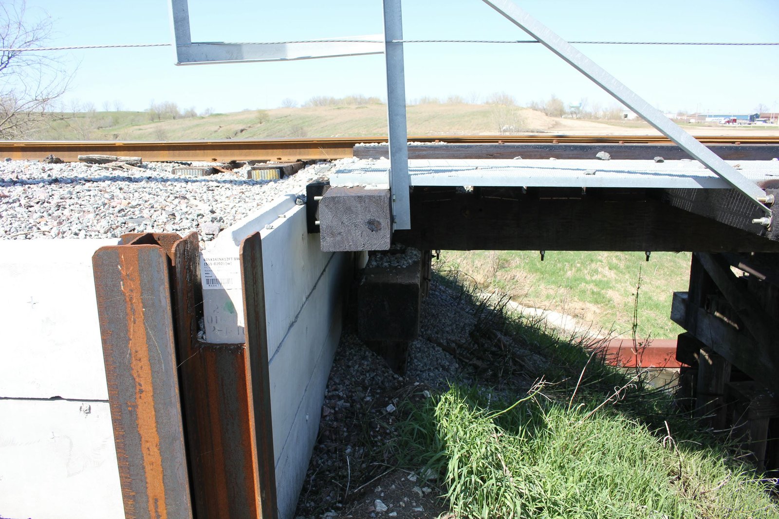 West abutment